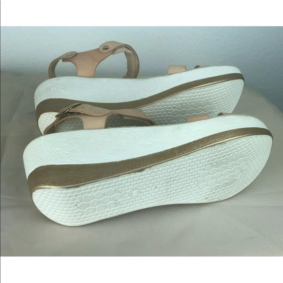 Fantasy Sandals Flex Sole Technology Wedge Buckle Leather Upper Size 40/9 - Picture 12 of 16